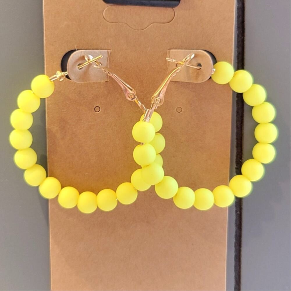 Yellow Beaded Hoop Earrings Gold Tone Latch Back 1.5" NWT Boho Statement 1980's